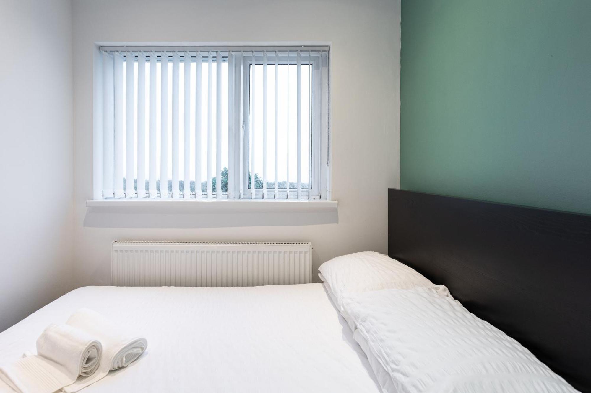 Fully Refurbished North Belfast Home 2 Eksteriør billede