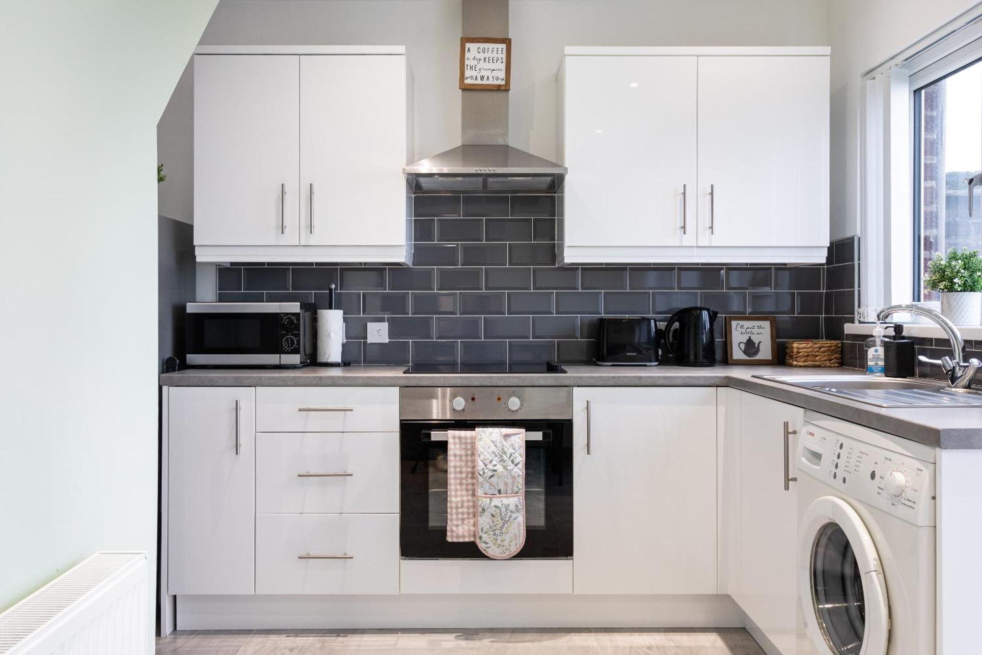 Fully Refurbished North Belfast Home 2 Eksteriør billede