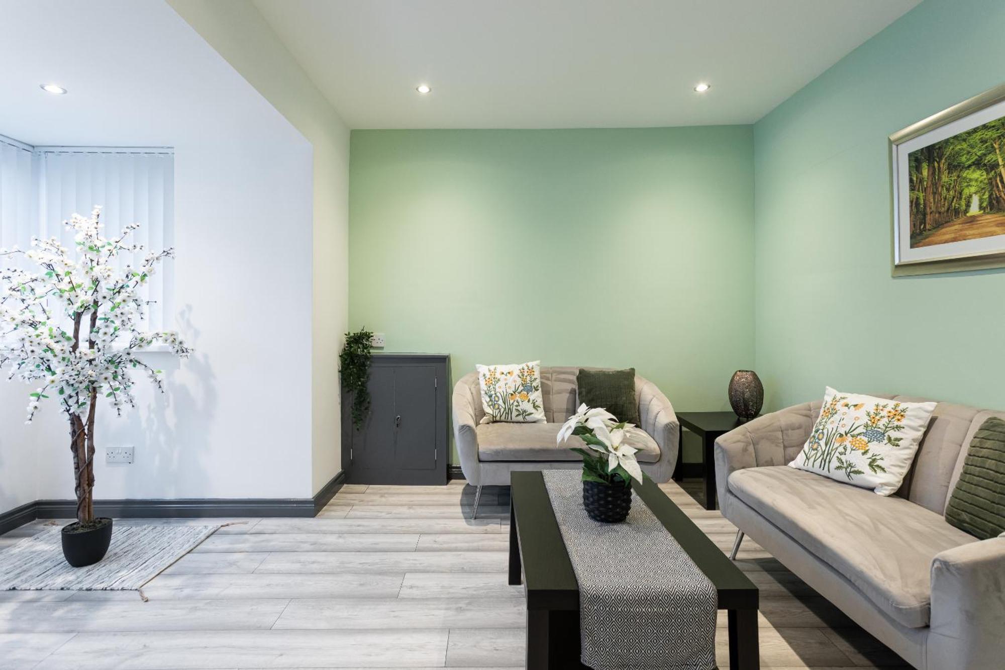 Fully Refurbished North Belfast Home 2 Eksteriør billede